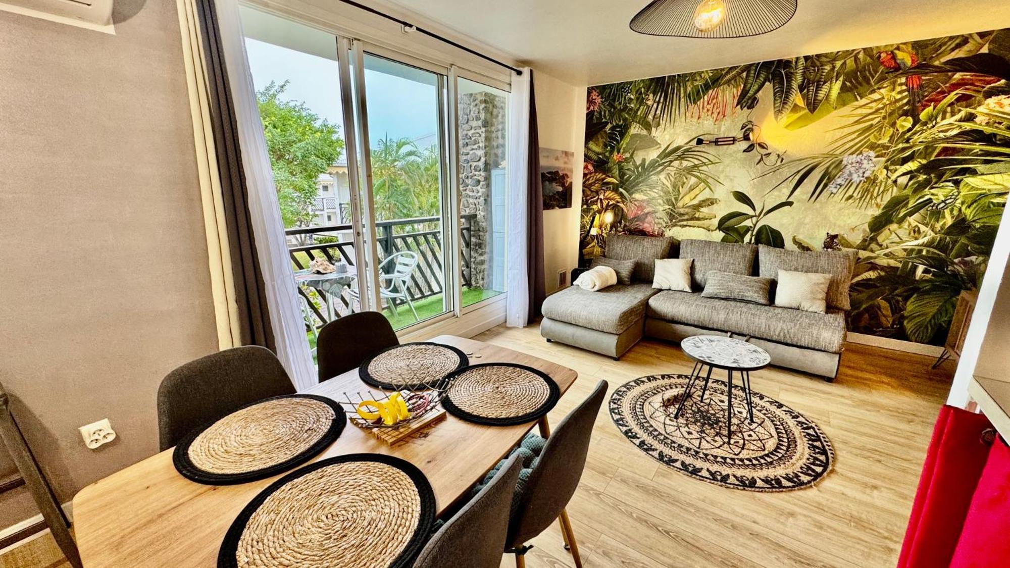 Bikini & Martini Residence Manganao Plage & Piscine Privee Saint-Francois  Eksteriør billede